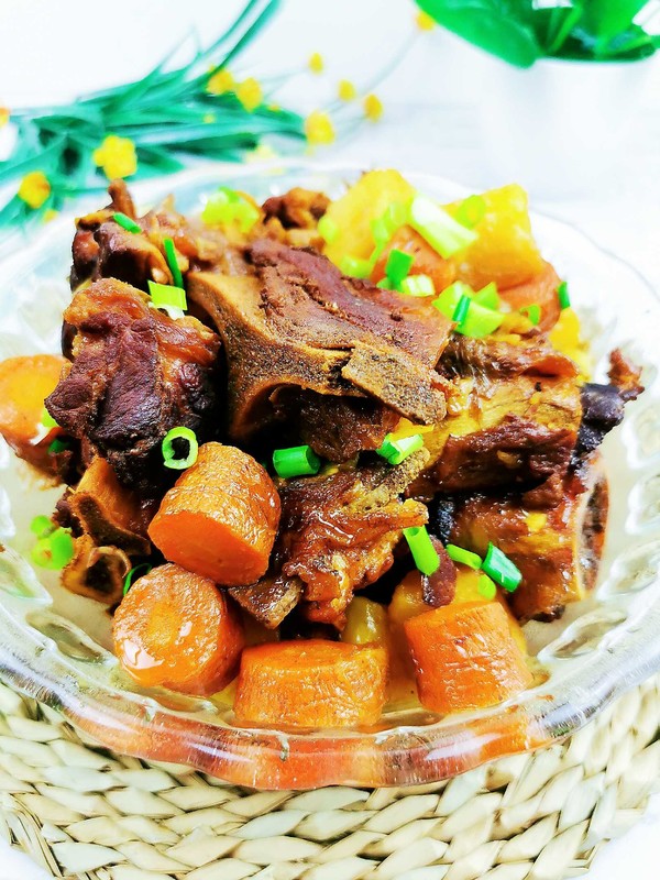 紅燒豬大骨的做法-咸鮮味燒菜譜-易網(wǎng)健康養(yǎng)生網(wǎng) 紅燒豬大骨的做法-咸鮮味燒菜譜