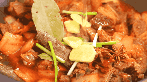 酸菜牛肉燉粉條的做法-家常味燉菜譜