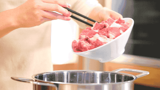 酸菜牛肉燉粉條的做法-家常味燉菜譜