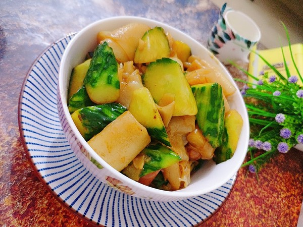 青瓜味豬腸粉的做法-家常味煮菜譜-易網健康養生網 青瓜味豬腸粉的做法-家常味煮菜譜