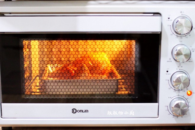 新奧爾良烤雞的做法-醬香味烤菜譜-易網(wǎng)健康養(yǎng)生網(wǎng) 新奧爾良烤雞的做法-醬香味烤菜譜