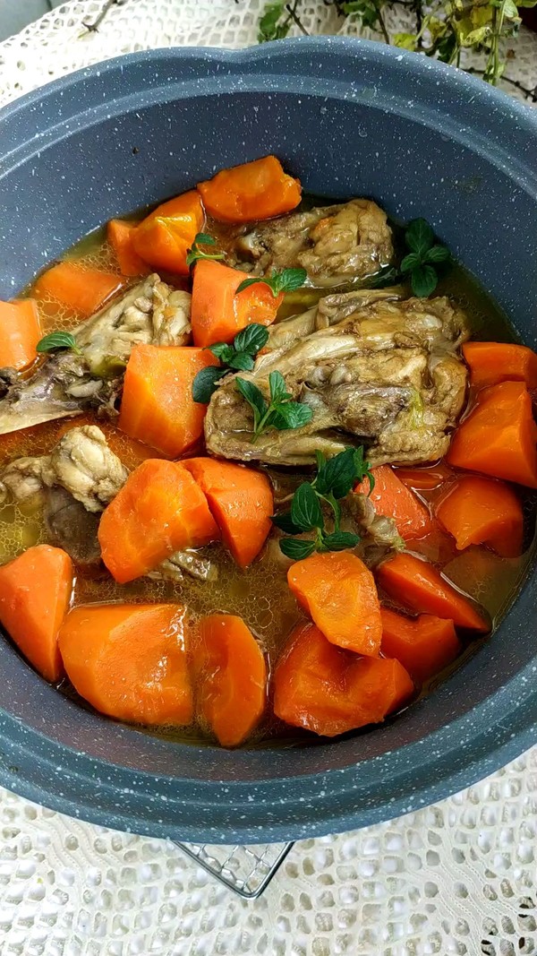 骨架蘿卜煲的做法-家常味燉菜譜-易網(wǎng)健康養(yǎng)生網(wǎng) 骨架蘿卜煲的做法-家常味燉菜譜