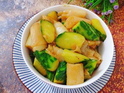 青瓜味豬腸粉的做法-家常味煮菜譜