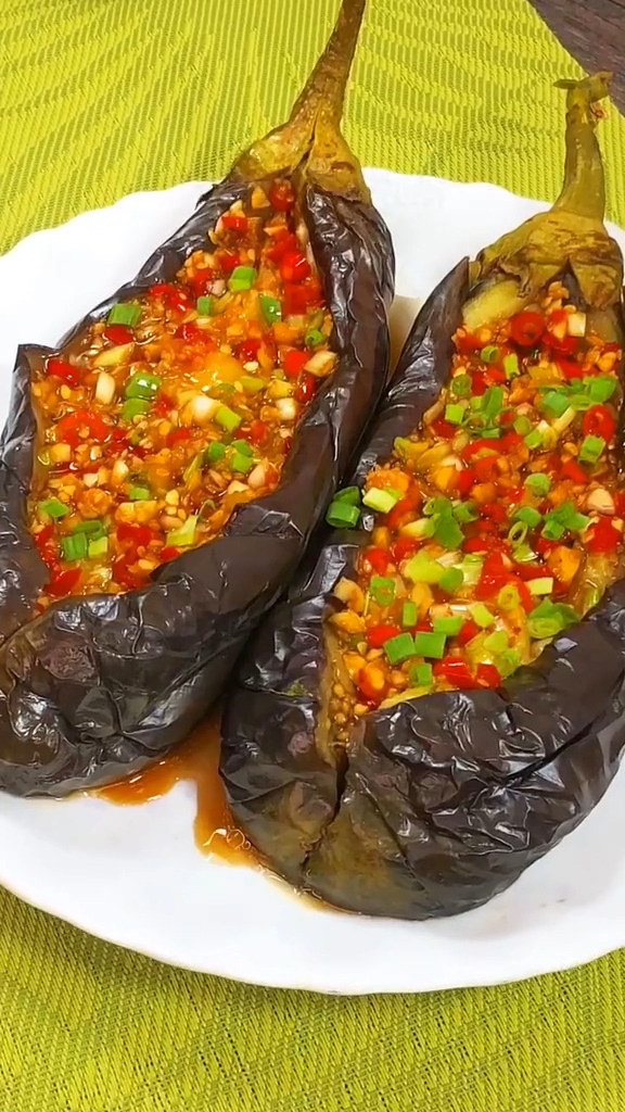 蒜泥蒸茄子的做法-家常味蒸菜譜