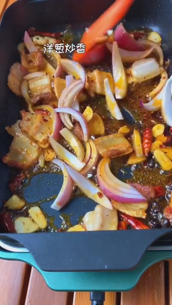 干鍋菜花的做法-咸鮮味炒菜譜