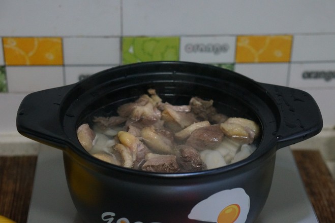 茶油蓮藕鴨湯的做法-家常味燉菜譜-易網(wǎng)健康養(yǎng)生網(wǎng) 茶油蓮藕鴨湯的做法-家常味燉菜譜