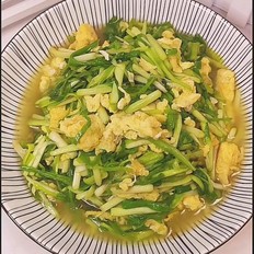 蒜苗炒雞蛋的做法-咸鮮味炒菜譜