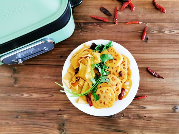 香辣鹵豆皮蓮藕，比周黑鴨和絕味還好吃！的做法-香辣味鹵菜譜