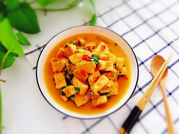 蒜香豆腐的做法-香辣味燒菜譜-易網健康養生網 蒜香豆腐的做法-香辣味燒菜譜