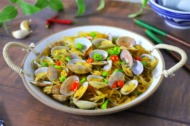 花蛤粉絲煲的做法-咸鮮味煮菜譜