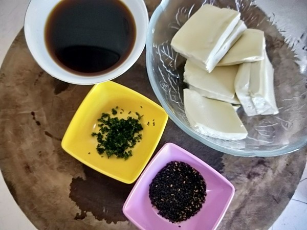 家常豆腐的做法-家常味煮菜譜-易網健康養生網 家常豆腐的做法-家常味煮菜譜