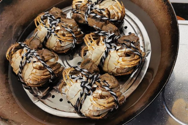 清蒸大閘蟹的做法-家常味蒸菜譜-易網(wǎng)健康養(yǎng)生網(wǎng) 清蒸大閘蟹的做法-家常味蒸菜譜