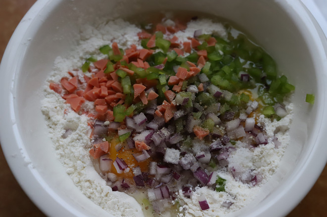 火腿雞蛋餅的做法-咸鮮味煎菜譜-易網(wǎng)健康養(yǎng)生網(wǎng) 火腿雞蛋餅的做法-咸鮮味煎菜譜