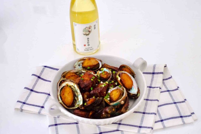 鮑魚燒排骨的做法-咸鮮味燒菜譜