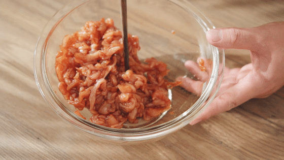 京醬肉絲【孔老師教做菜】的做法-家常味炒菜譜-易網(wǎng)健康養(yǎng)生網(wǎng) 京醬肉絲【孔老師教做菜】的做法-家常味炒菜譜