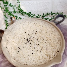 如何蒸出一鍋Q彈軟糯的米飯的做法-家常味蒸菜譜