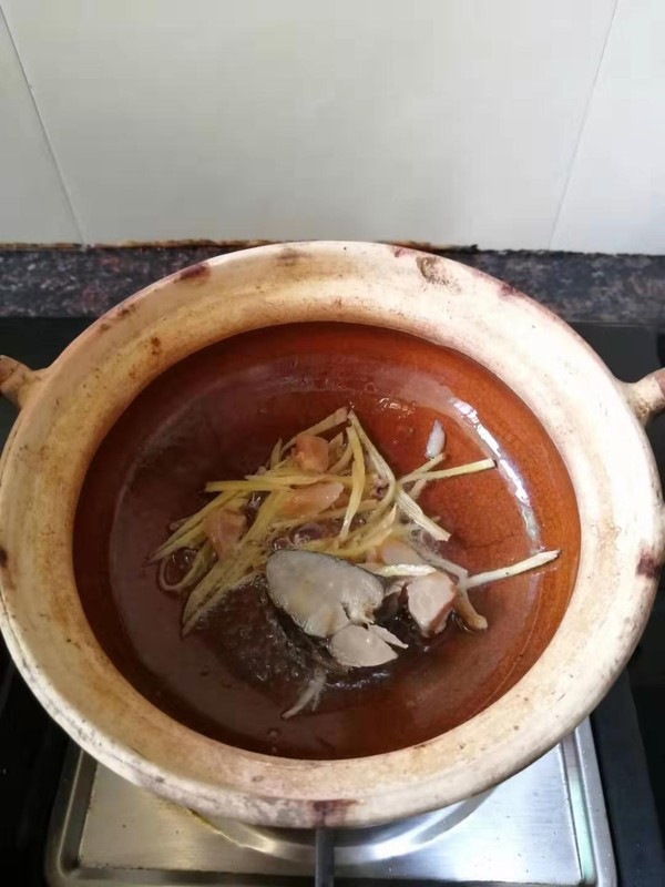 魚香茄子煲的做法-家常味煲菜譜-易網健康養生網 魚香茄子煲的做法-家常味煲菜譜