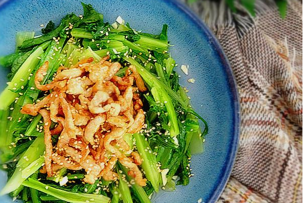 里脊肉拌油菜的做法-家常味拌菜譜-易網(wǎng)健康養(yǎng)生網(wǎng) 里脊肉拌油菜的做法-家常味拌菜譜