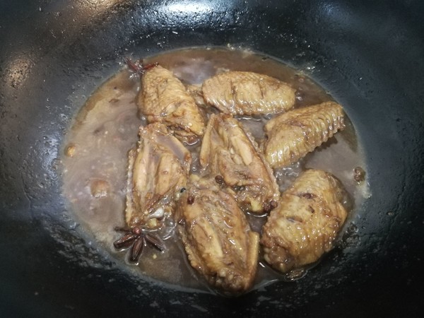 紅燒雞翅的做法-醬香味燒菜譜-易網健康養生網 紅燒雞翅的做法-醬香味燒菜譜