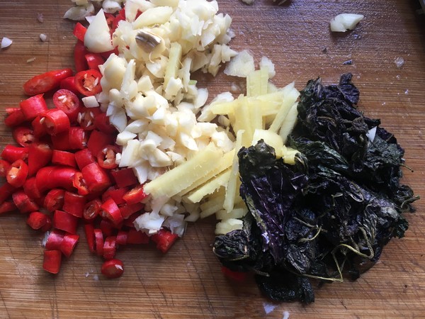 鯽魚白蘿卜絲湯的做法-家常味煮菜譜