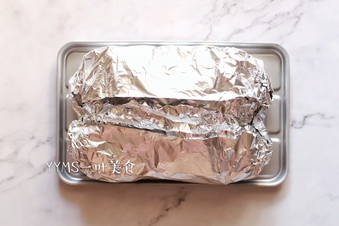 鹽焗大閘蟹的做法-咸鮮味烤菜譜-易網(wǎng)健康養(yǎng)生網(wǎng) 鹽焗大閘蟹的做法-咸鮮味烤菜譜