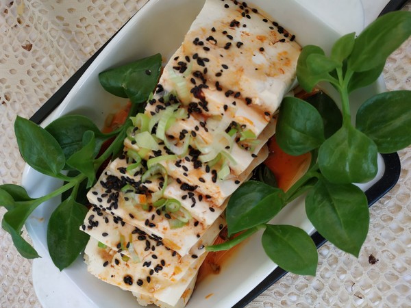 茶油拌豆腐的做法-家常味拌菜譜