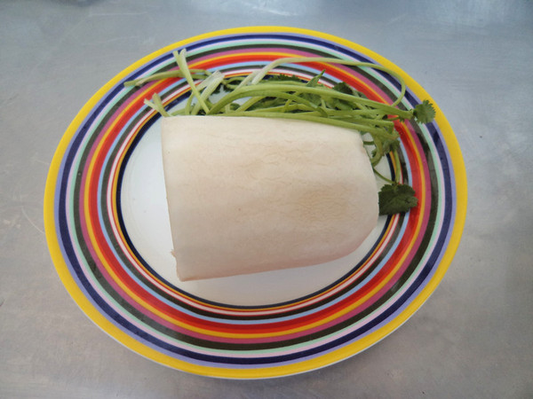 香辣蘿卜丁的做法-香辣味拌菜譜-易網<a href=http://www.jsjjzhkt.cn/ target=_blank class=infotextkey>健康養生</a>網 香辣蘿卜丁的做法-香辣味拌菜譜