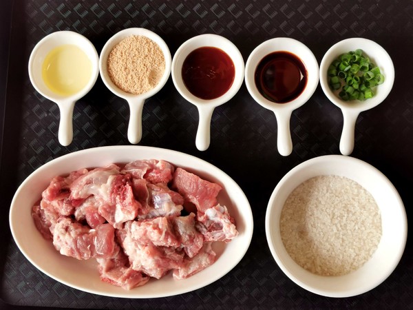 粉蒸排骨的做法-家常味蒸菜譜-易網<a href=http://www.jsjjzhkt.cn/ target=_blank class=infotextkey>健康養生</a>網 粉蒸排骨的做法-家常味蒸菜譜