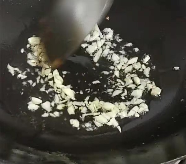 酸辣紅薯葉梗的做法-酸辣味炒菜譜-易網健康養生網 酸辣紅薯葉梗的做法-酸辣味炒菜譜