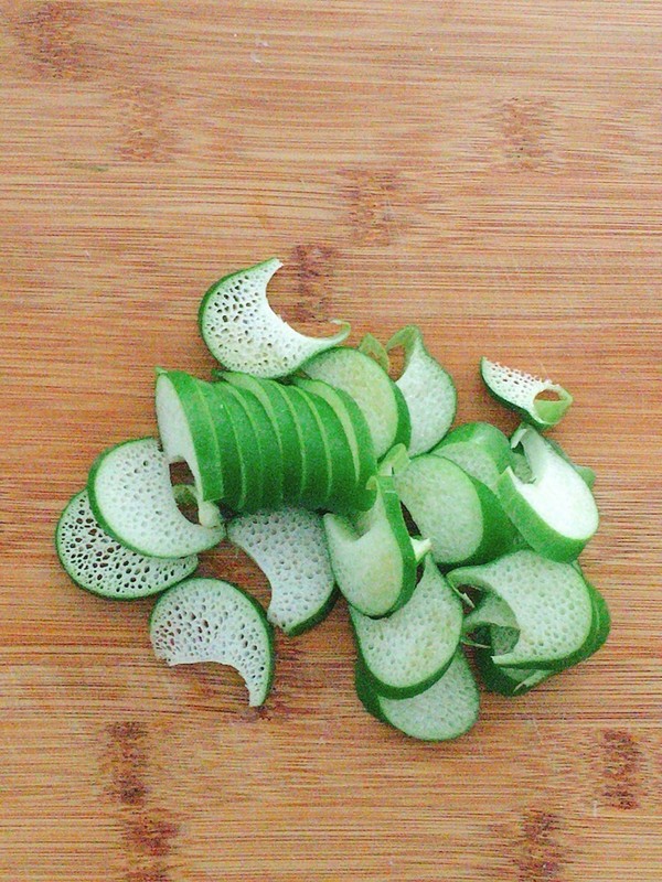 辣炒廣荷的做法-香辣味炒菜譜-易網<a href=http://www.jsjjzhkt.cn/ target=_blank class=infotextkey>健康養生</a>網 辣炒廣荷的做法-香辣味炒菜譜