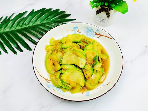 角瓜炒蝦米的做法-咸鮮味炒菜譜-易網(wǎng)健康養(yǎng)生網(wǎng) 角瓜炒蝦米的做法-咸鮮味炒菜譜