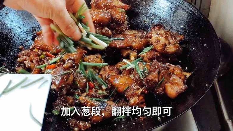 脆皮豬蹄的做法-香辣味炸菜譜-易網(wǎng)健康養(yǎng)生網(wǎng) 脆皮豬蹄的做法-香辣味炸菜譜
