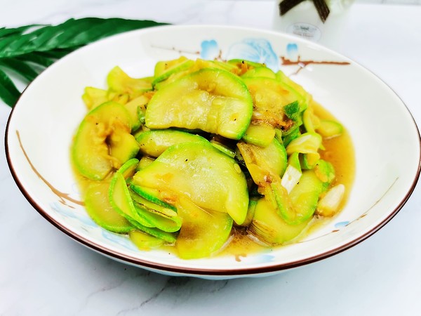 角瓜炒蝦米的做法-咸鮮味炒菜譜-易網(wǎng)健康養(yǎng)生網(wǎng) 角瓜炒蝦米的做法-咸鮮味炒菜譜