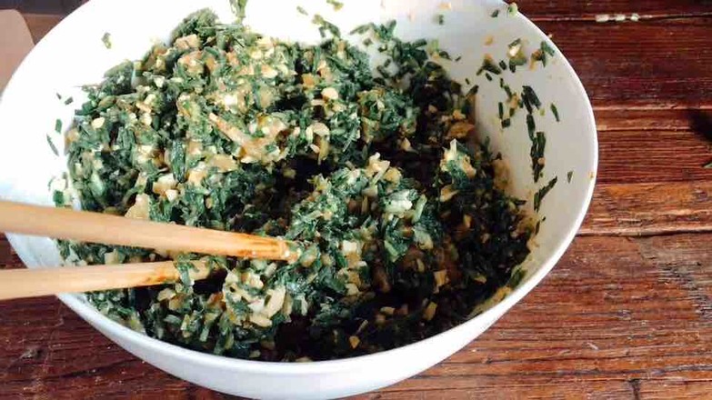 雞肉韭菜餃子的做法-咸鮮味煎菜譜