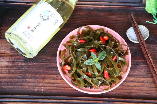 涼拌海帶絲的做法-香辣味拌菜譜-易網(wǎng)健康養(yǎng)生網(wǎng) 涼拌海帶絲的做法-香辣味拌菜譜