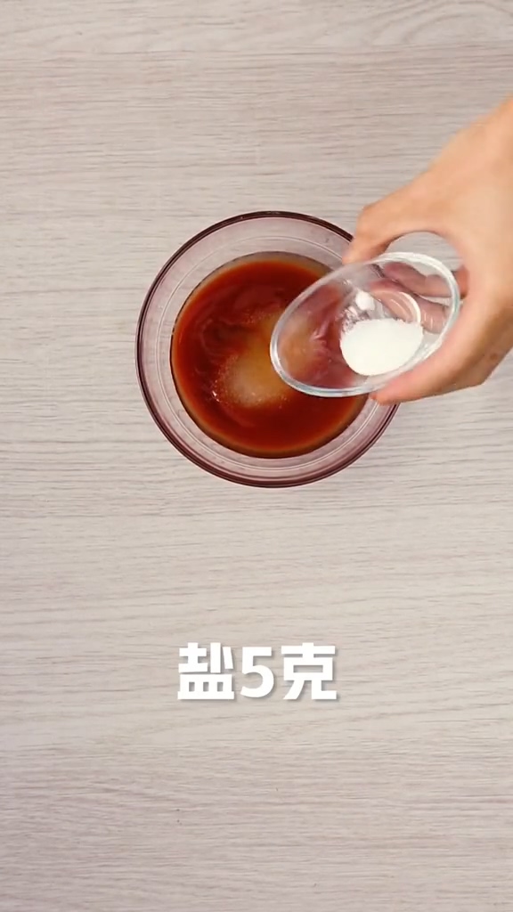 菠蘿咕咾肉的做法-酸甜味炒菜譜-易網健康養生網 菠蘿咕咾肉的做法-酸甜味炒菜譜