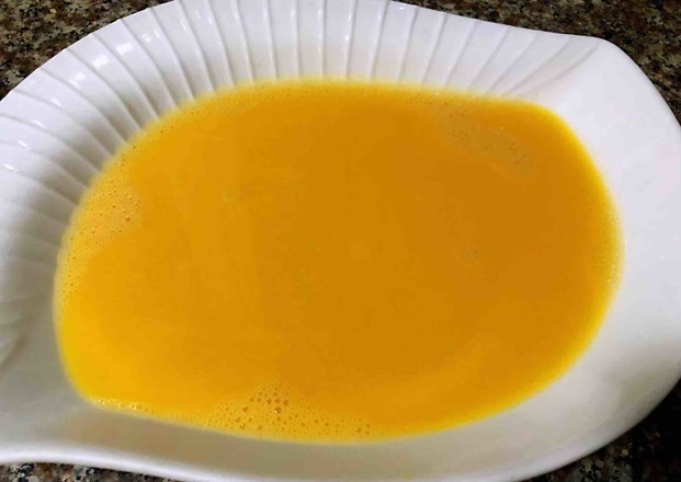 海參蒸蛋羹的做法-咸鮮味蒸菜譜