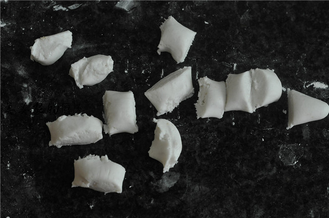 醬汁芋圓的做法-家常味煮菜譜-易網健康養生網 醬汁芋圓的做法-家常味煮菜譜