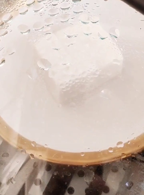 芝士豆腐的做法-其它口味蒸菜譜-易網(wǎng)健康養(yǎng)生網(wǎng) 芝士豆腐的做法-其它口味蒸菜譜