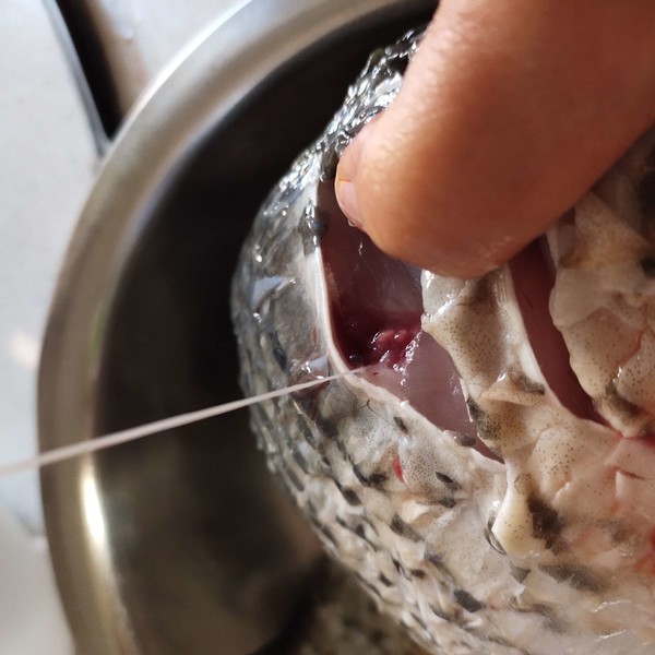 家常燉魚的做法-家常味燉菜譜-易網健康養(yǎng)生網 家常燉魚的做法-家常味燉菜譜