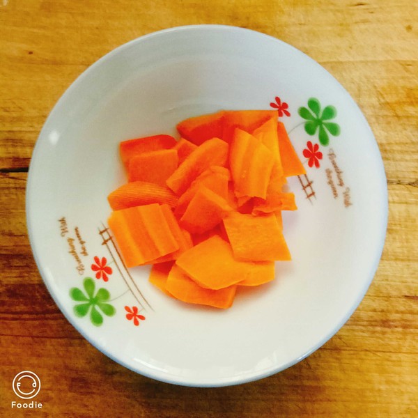 洋蔥胡蘿卜的做法-家常味炒菜譜