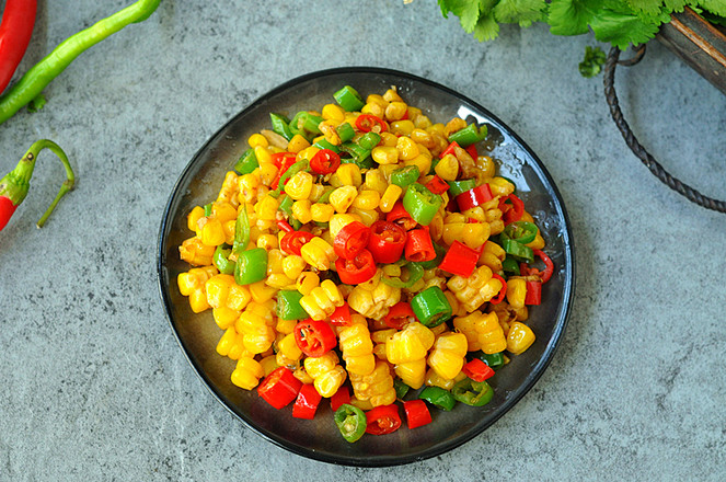 青辣椒炒玉米的做法-香辣味炒菜譜