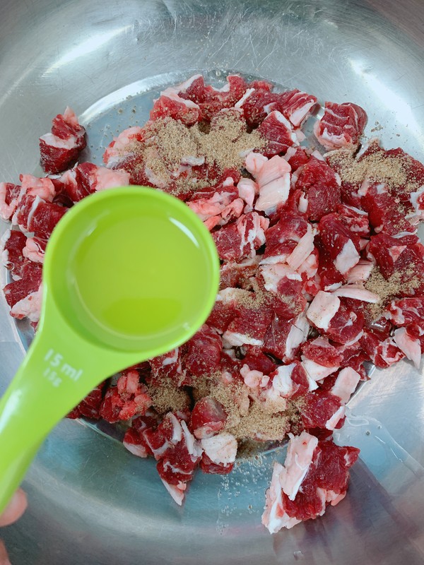 零難度鮮香烤牛肉的做法-香辣味燒菜譜