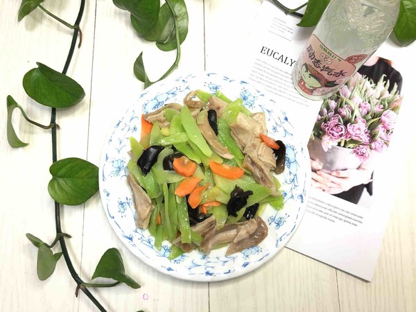 萵筍炒肚片的做法-家常味炒菜譜-易網(wǎng)健康養(yǎng)生網(wǎng) 萵筍炒肚片的做法-家常味炒菜譜