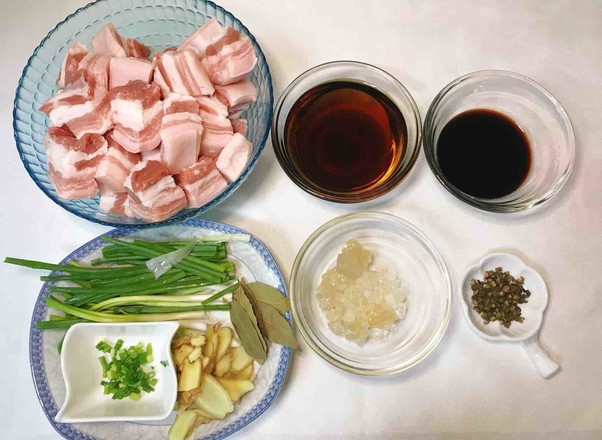 紅燒肉的做法-家常味燜菜譜-易網(wǎng)<a href=http://www.jsjjzhkt.cn/ target=_blank class=infotextkey>健康養(yǎng)生</a>網(wǎng) 紅燒肉的做法-家常味燜菜譜