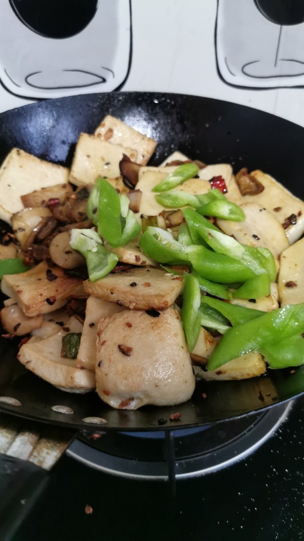 小炒千頁豆腐的做法-香辣味炒菜譜-易網(wǎng)健康養(yǎng)生網(wǎng) 小炒千頁豆腐的做法-香辣味炒菜譜