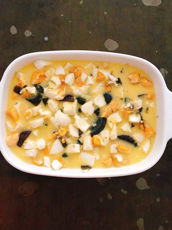 三色蛋的做法-咸鮮味蒸菜譜-易網(wǎng)健康養(yǎng)生網(wǎng) 三色蛋的做法-咸鮮味蒸菜譜