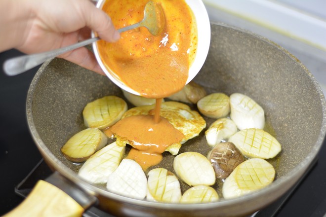 杏鮑菇腐乳煎蛋的做法-家常味煎菜譜-易網健康養生網 杏鮑菇腐乳煎蛋的做法-家常味煎菜譜