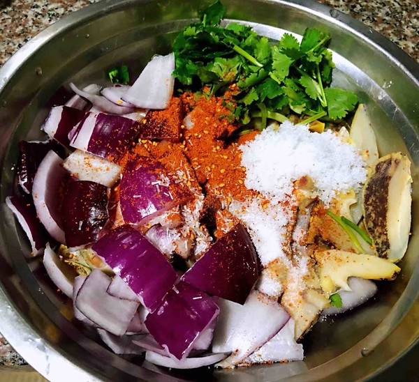 圓蔥拌假鮑魚的做法-酸辣味拌菜譜-易網健康養生網 圓蔥拌假鮑魚的做法-酸辣味拌菜譜