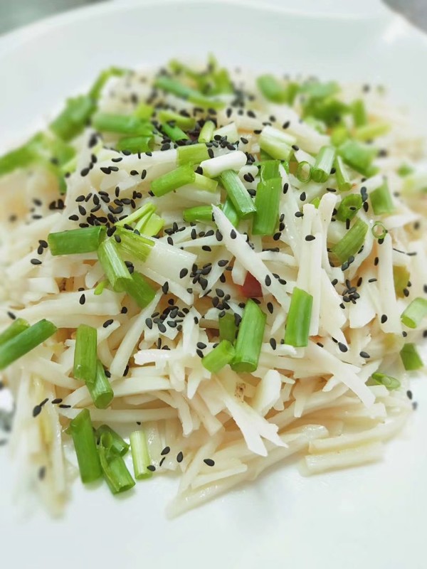 熗炒藕絲的做法-家常味炒菜譜-易網健康養生網 熗炒藕絲的做法-家常味炒菜譜